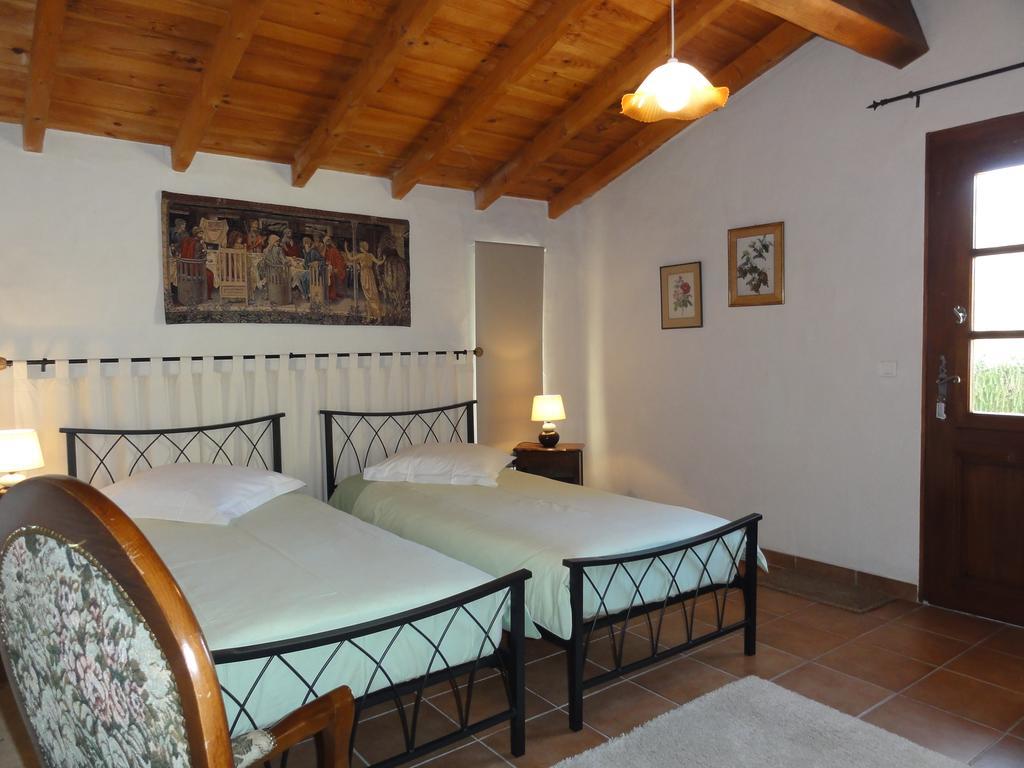 Chambres D'Hotes De Charme Du Chateau De Missandre Saint-Pierre-de-Caubel Δωμάτιο φωτογραφία